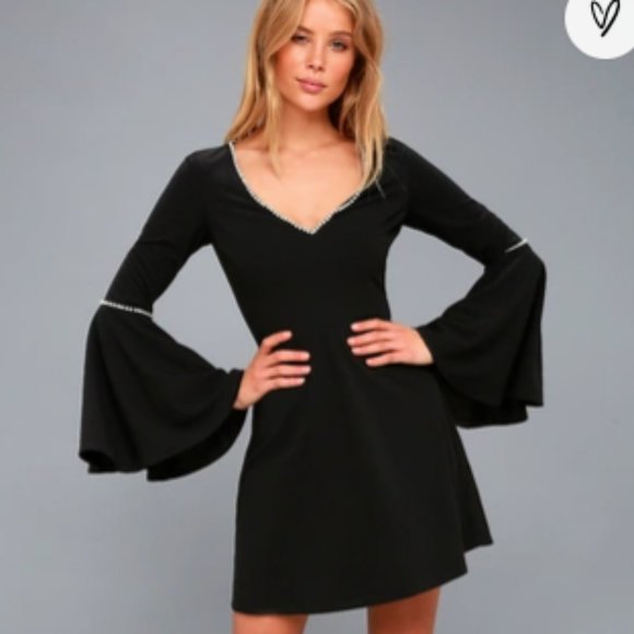 Lulus Dresses & Skirts - Lulus Black Pearl Bell Sleeve Skater Dress